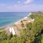 Villaggio Sabbie Bianche 2*